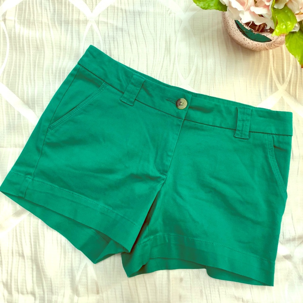 ✨Green Magellan women’s shorts!